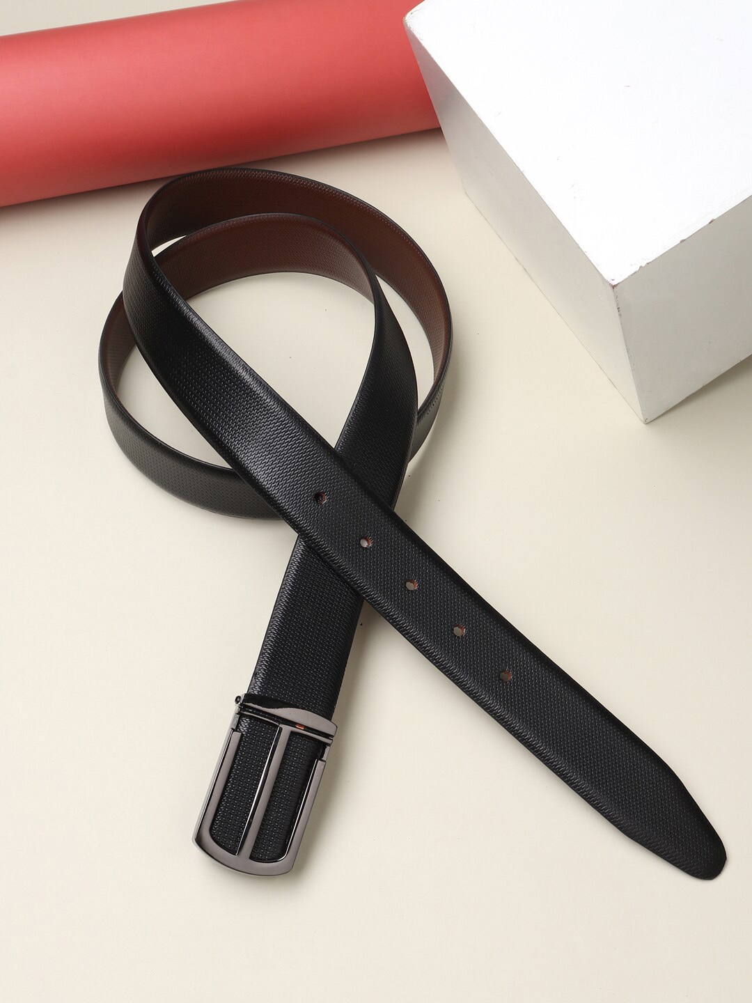 

Teakwood Leathers Men Black Textured Leather Formal Belt