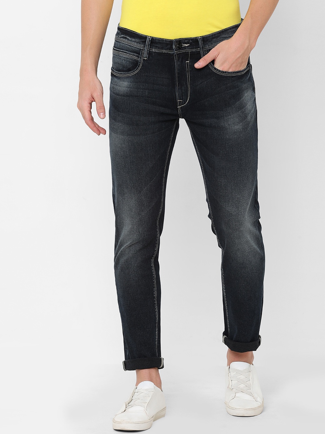 

Pepe Jeans Men Slim Fit Low-Rise Heavy Fade Jeans, Blue