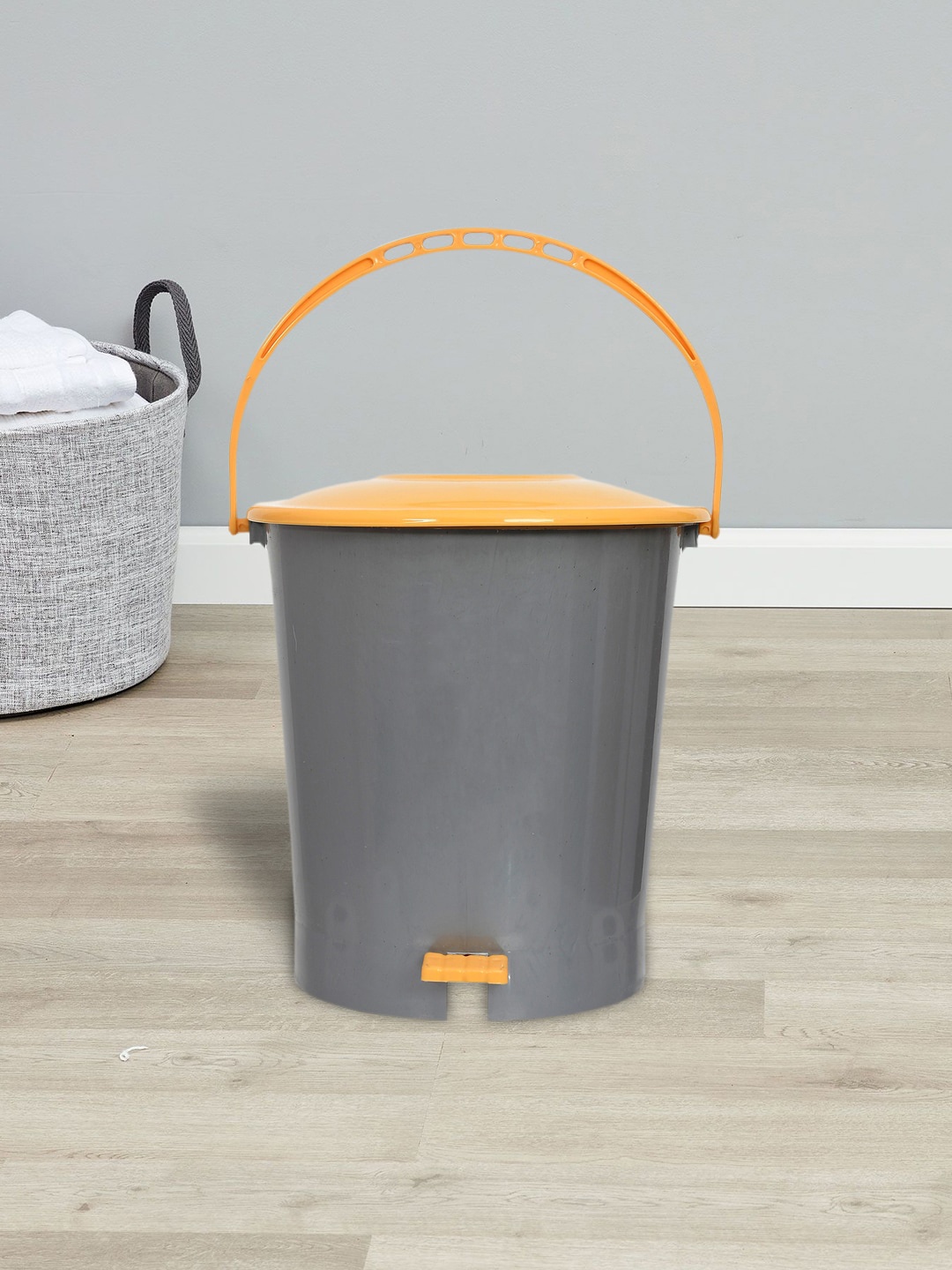 

Kuber Industries Set Of 2 Grey & Yellow Solid Dustbin With Handle