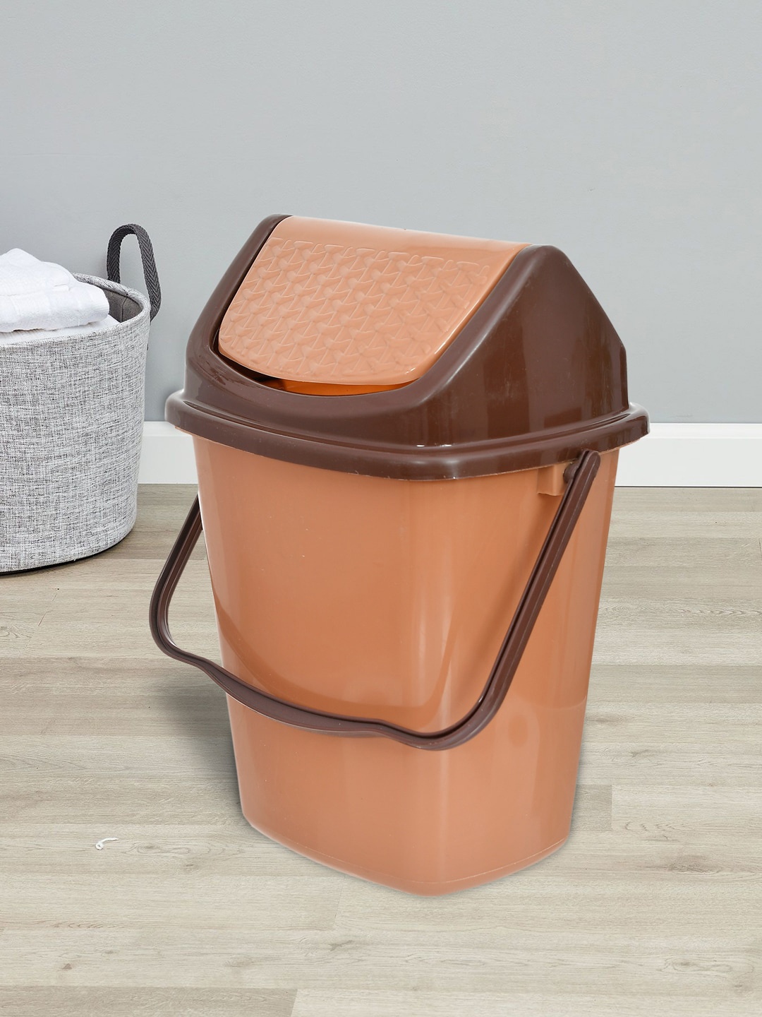 

Kuber Industries Coffee Brown Set Of 2 Solid 7L Dustbin With Swing Lid With Handle