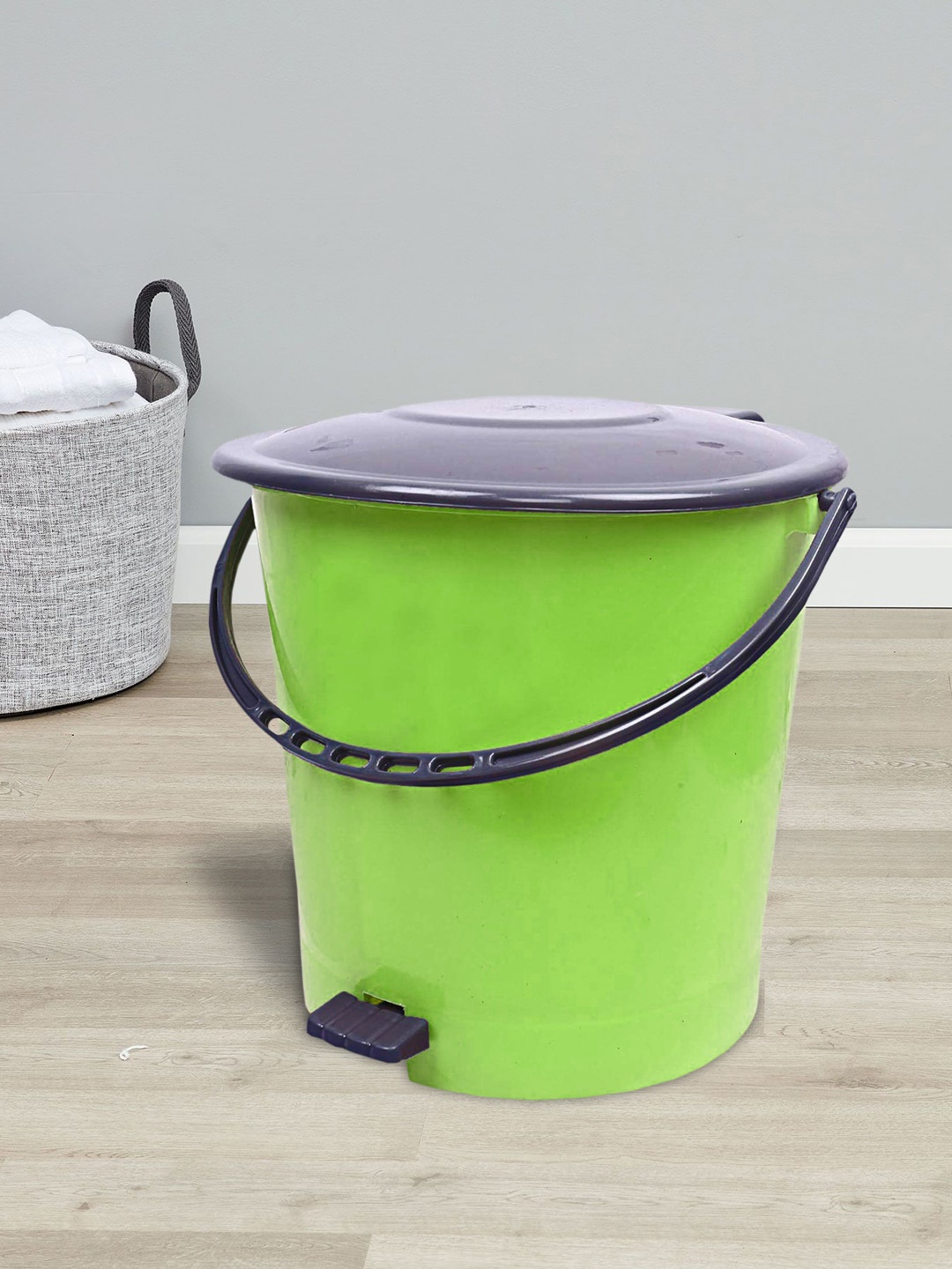 

Kuber Industries Set Of 2 Black & Green Plastic Pedal Dustbin With Handle