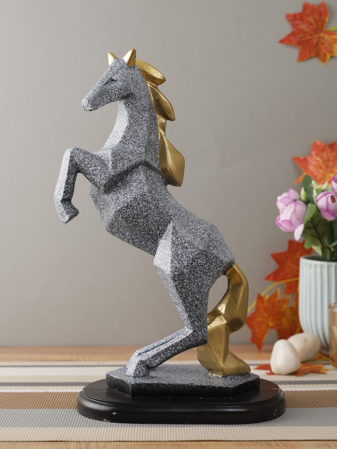 

CraftVatika Multicolored Horse With Uplifted Legs Showpiece, Multi