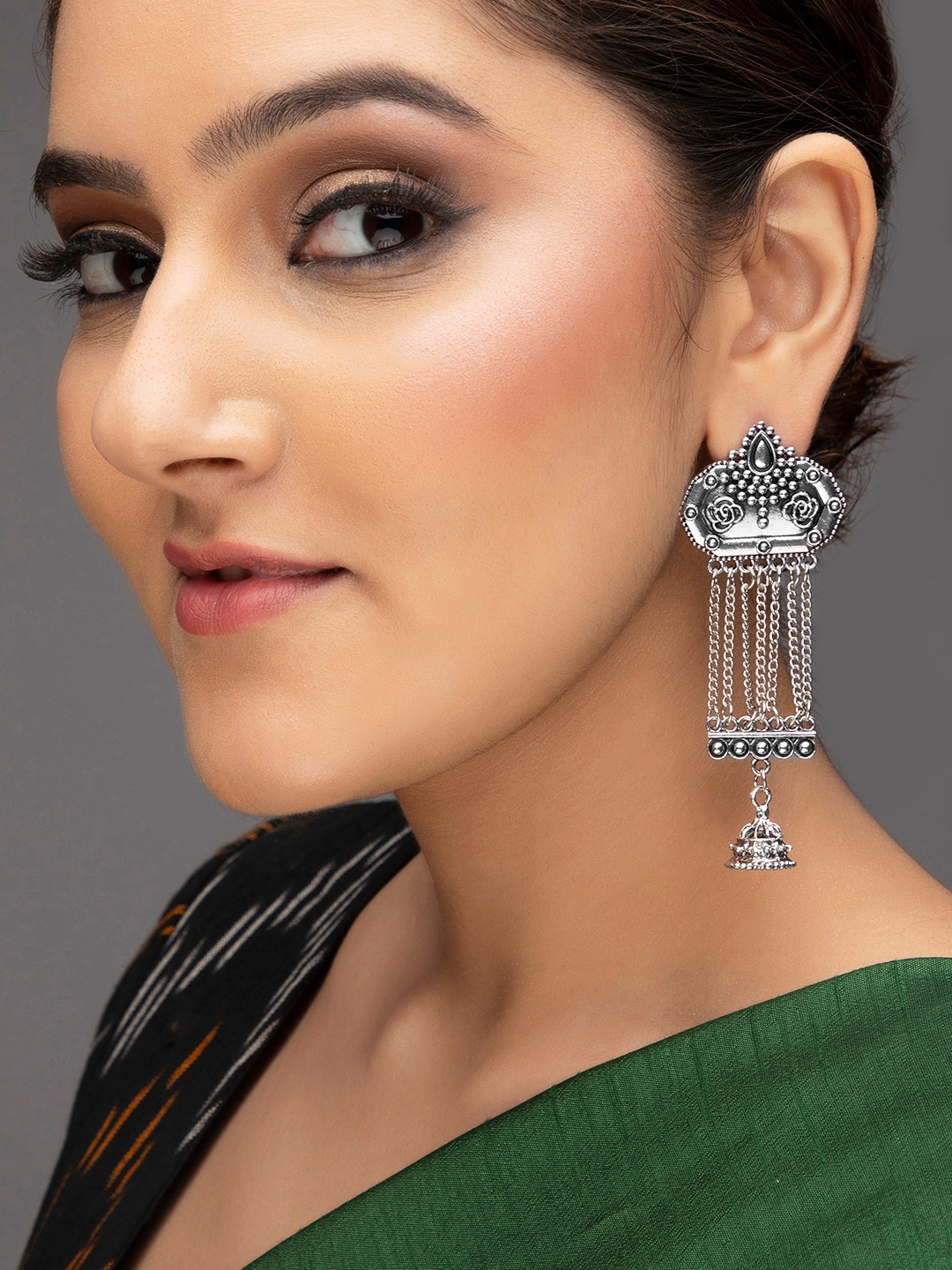 

Anouk Silver-Toned Oxidised Contemporary Jhumkas Earrings
