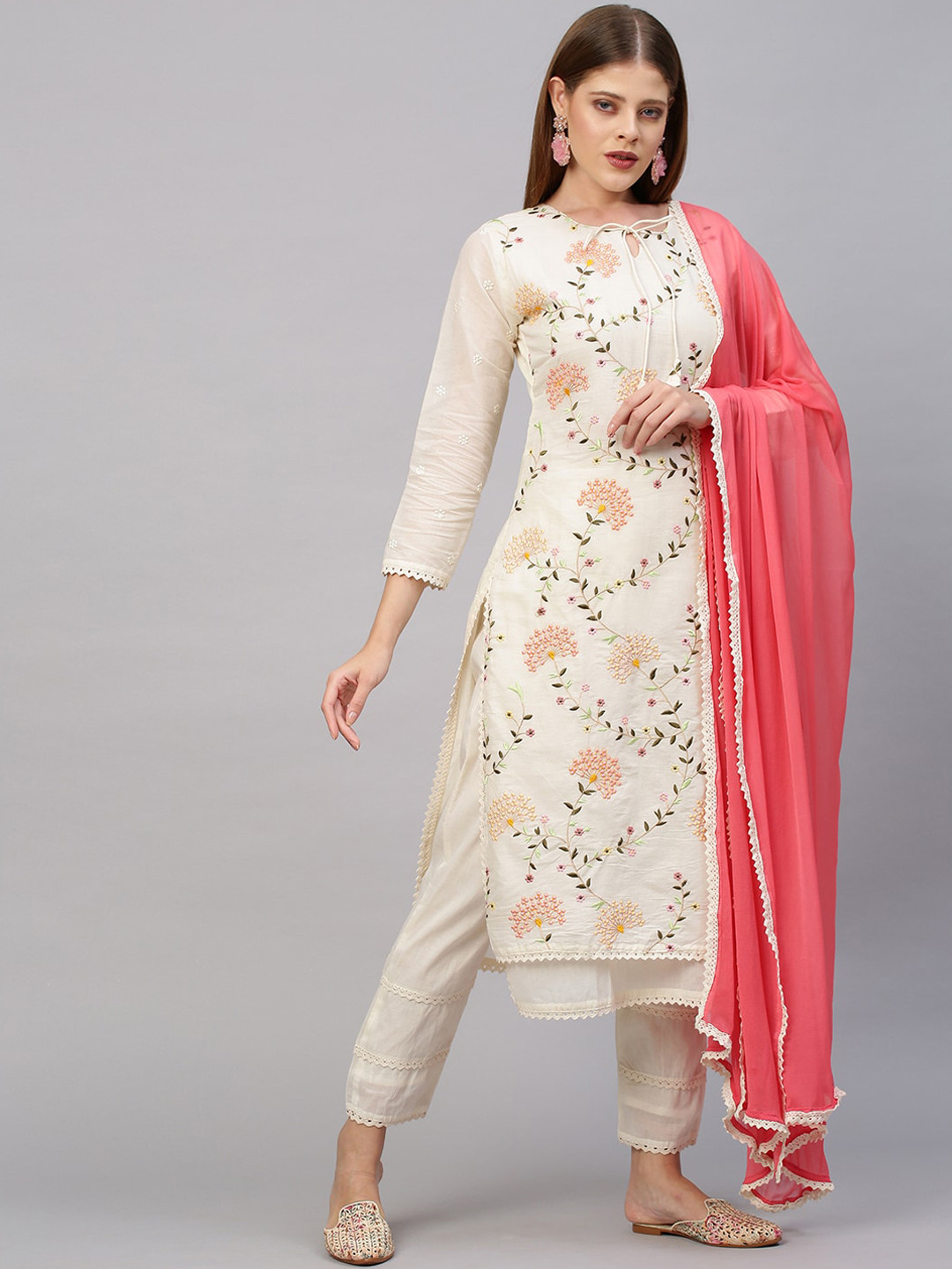 

FASHOR Women Off White Yoke Design Thread Work Pure Cotton Kurta with Trousers