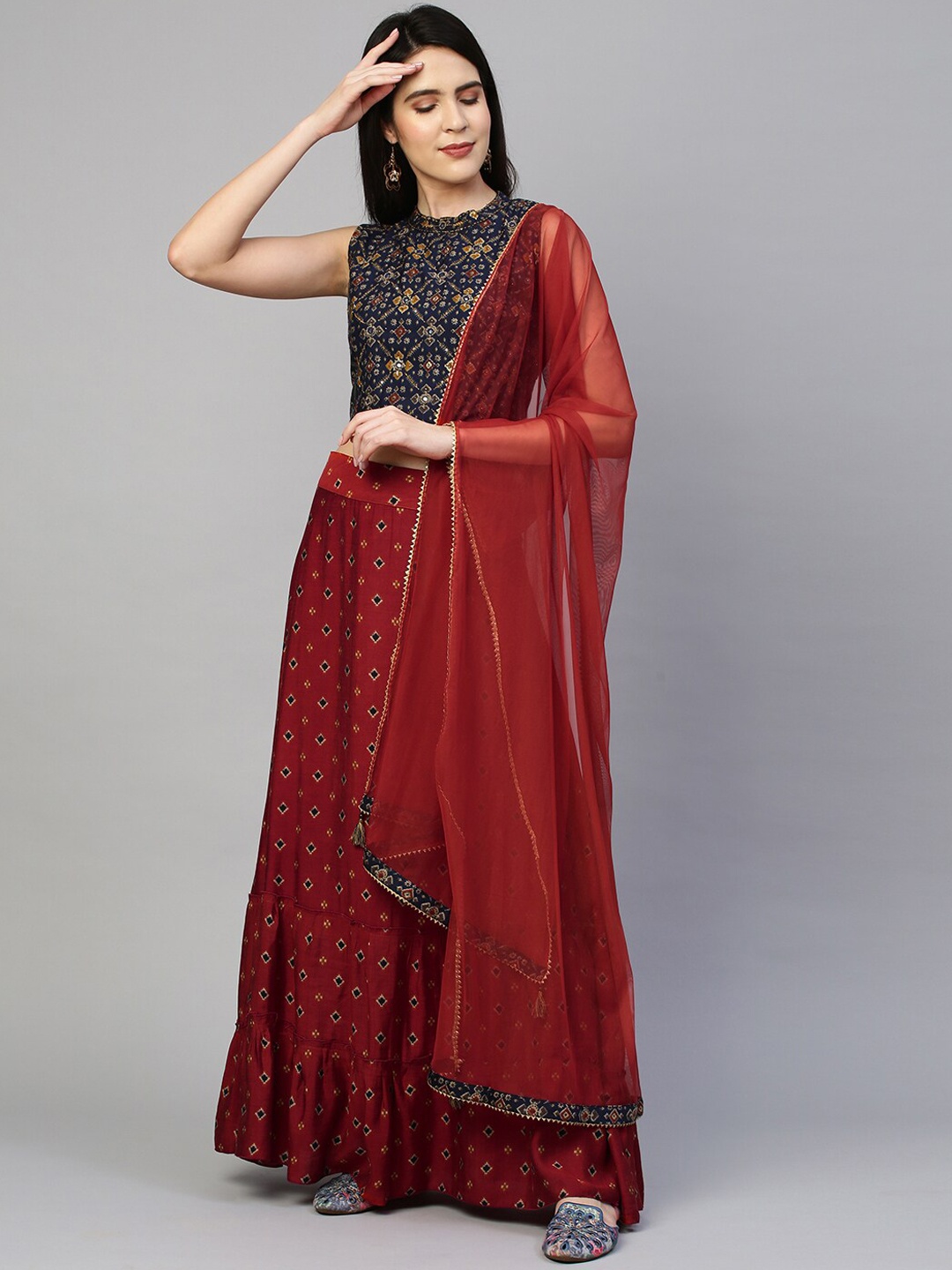 

FASHOR Women Blue Embroidered Panelled Beads and Stones Kurta with Skirt