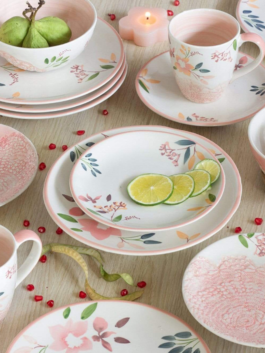

The Wishing Chair White & Pink Set Of 4 Floral Printed Stoneware Glossy Plates