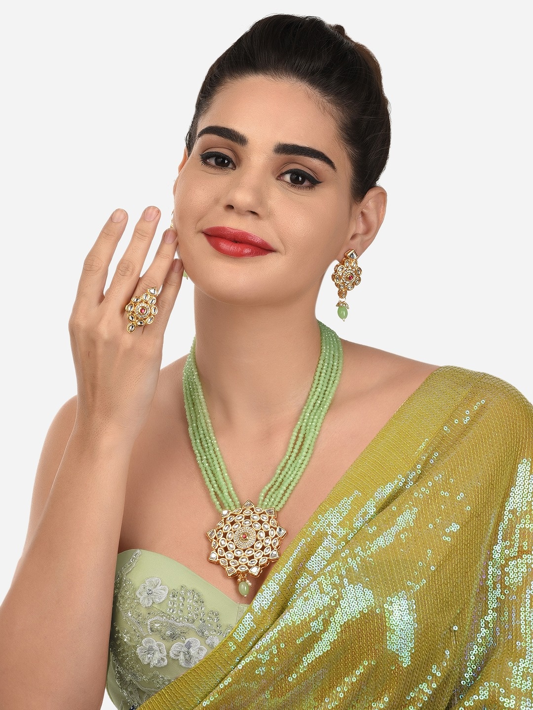 

Zaveri Pearls Gold-Plated Green &White Stone-Studded Kundan Necklace Earring Set