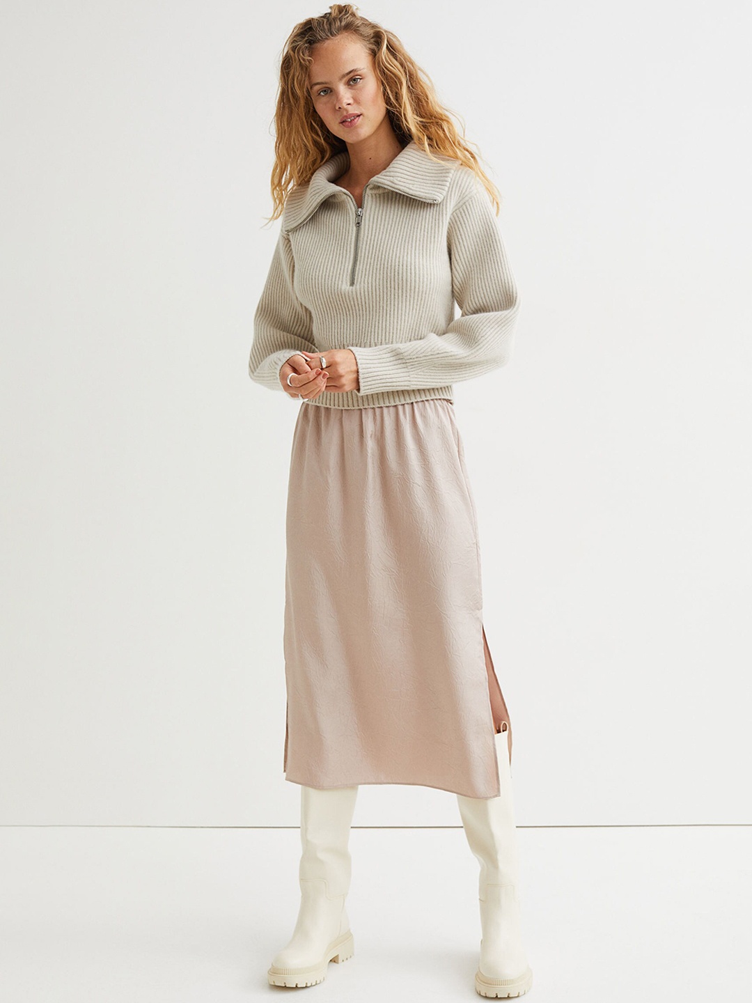 

H&M Beige Calf-Length Skirt