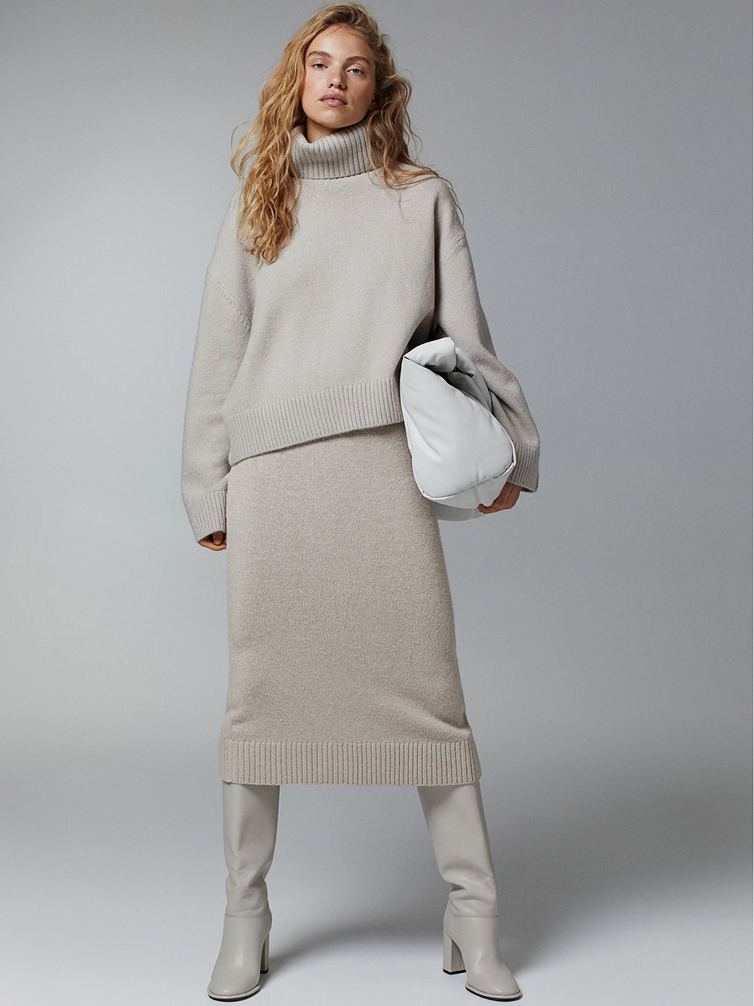

H&M Women Knitted Slit-Hem Skirt, Grey