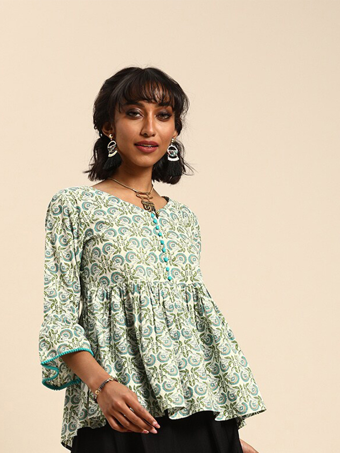 

Varanga White Floral Print Top