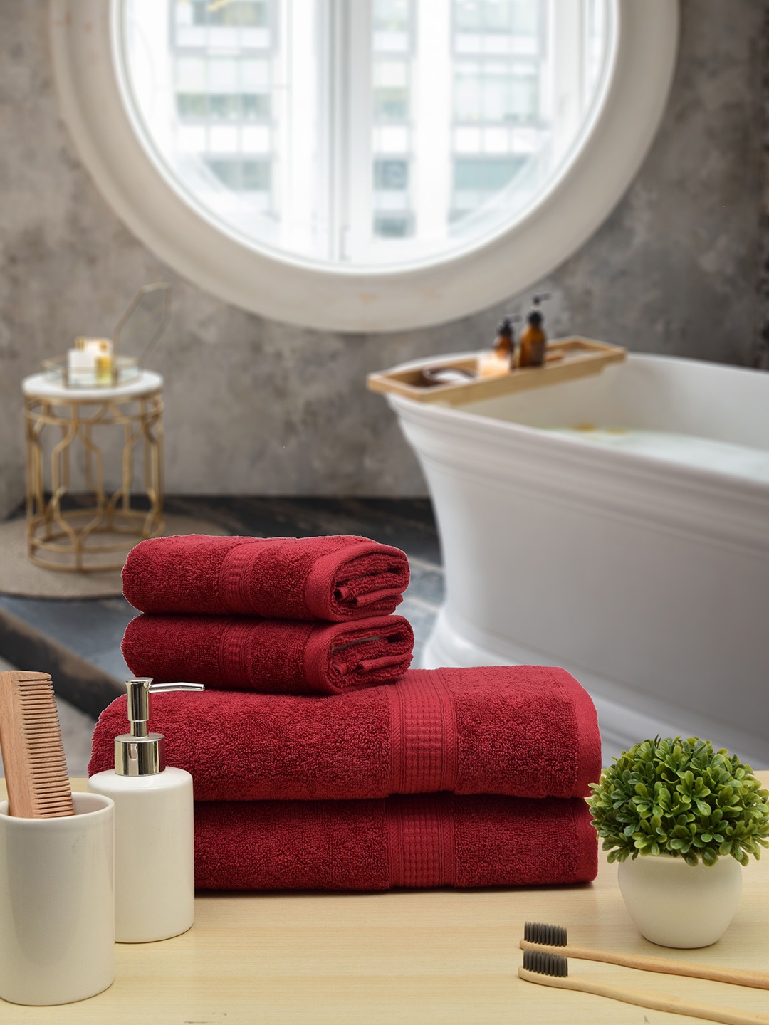 

RANGOLI Set Of 4 Maroon Solid Bath Towels