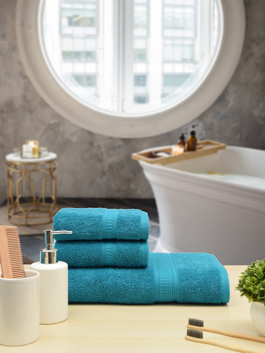 

RANGOLI Unisex Set Of 3 Solid Turquoise Blue Pure Cotton Bath Towels