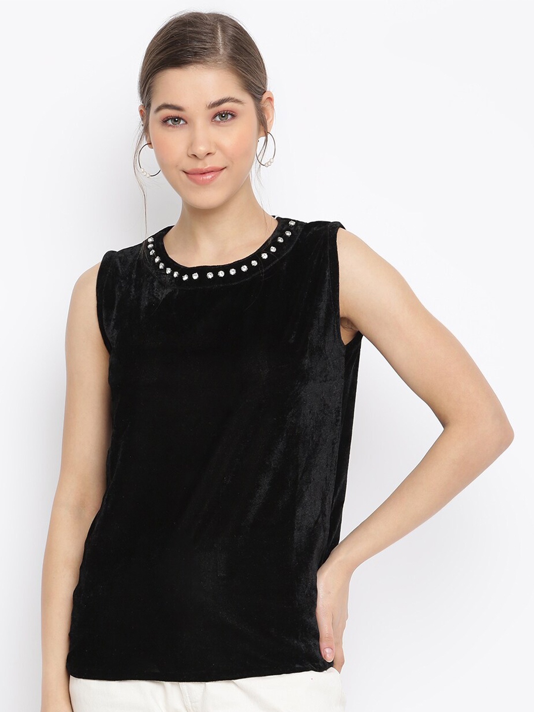 

Mayra Women Black Velvet Top