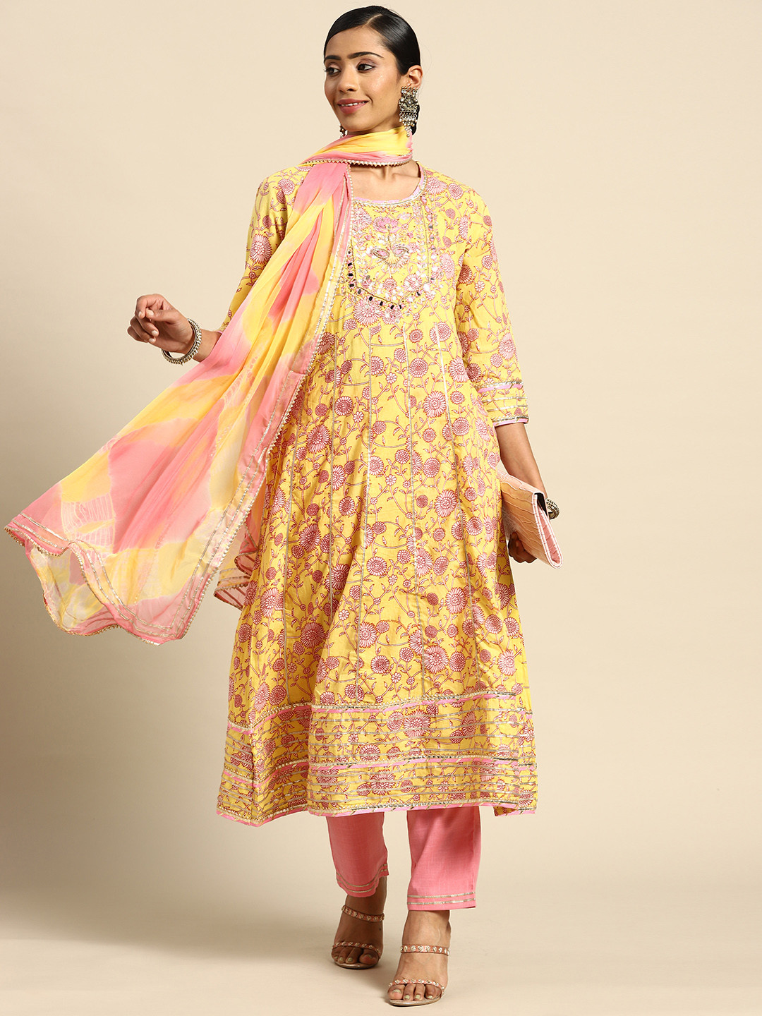 

Prakhya Women Yellow Floral Printed Kurta with Palazzos & With Dupatta