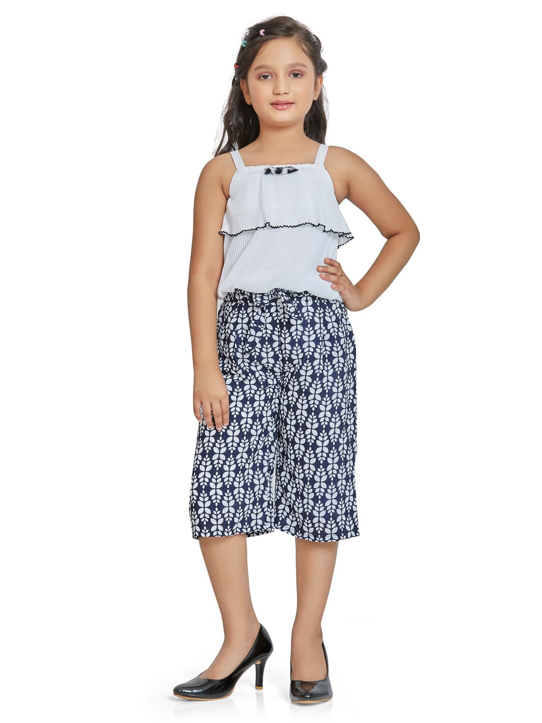

Peppermint Girls Navy Blue & White Top with Capris