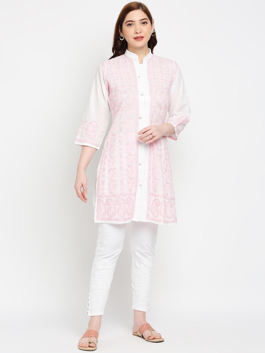 

Indiankala4u Women Pink Ethnic Motifs Embroidered Chikankari Kurta