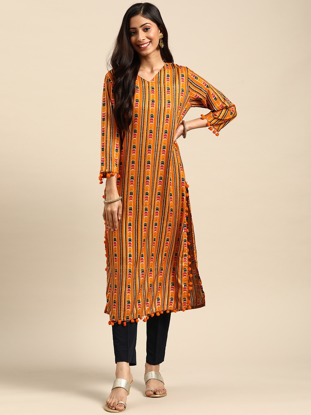 

Prakhya Women Mustard Yellow & White Ethnic Motifs Print Straight Kurta