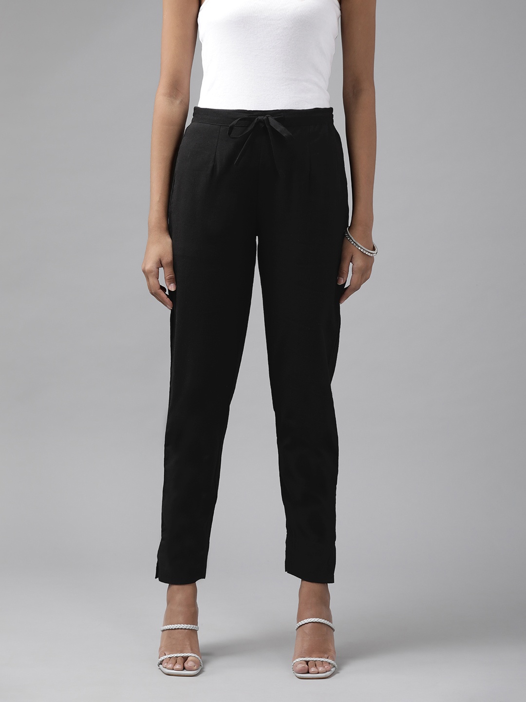 

Yufta Women Black Slim Fit Pure Cotton Trousers