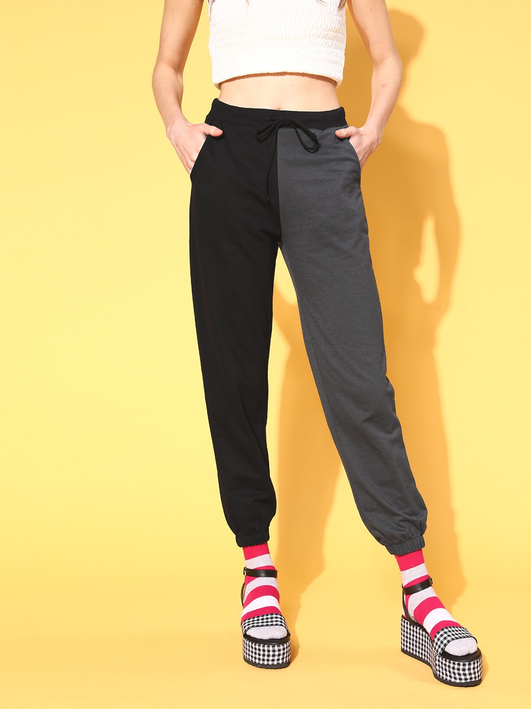 

SASSAFRAS Women Stylish Black Colourblocked Y2K Cargo Track Pants