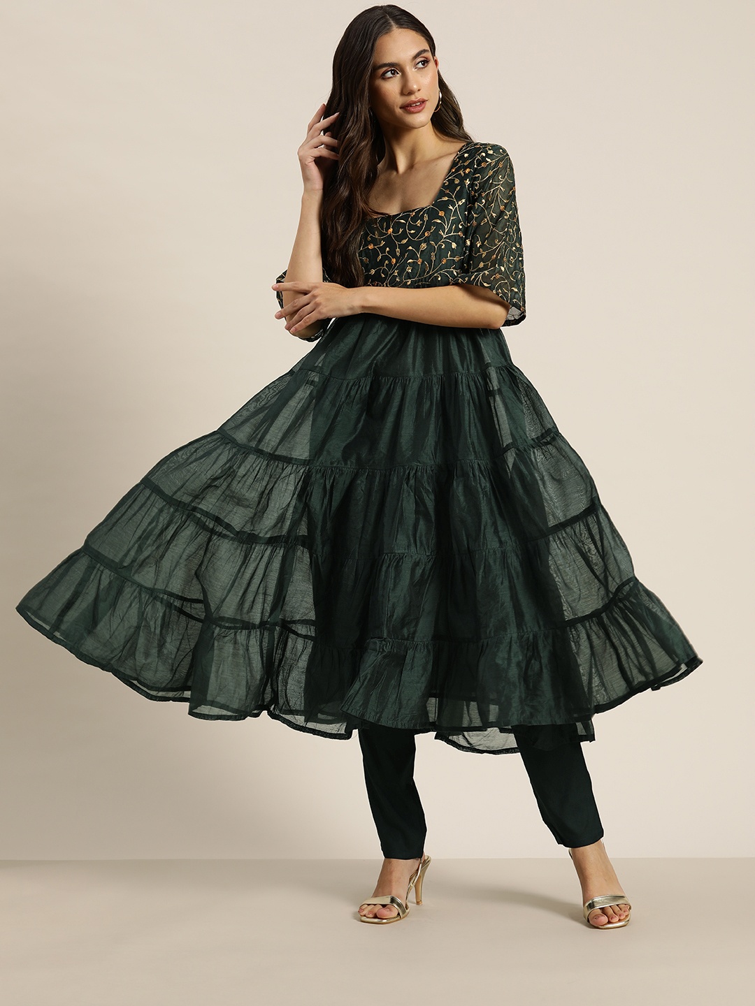 

Moda Rapido Women Green & Golden Yoke Design Tiered Anarkali Kurta with Trousers