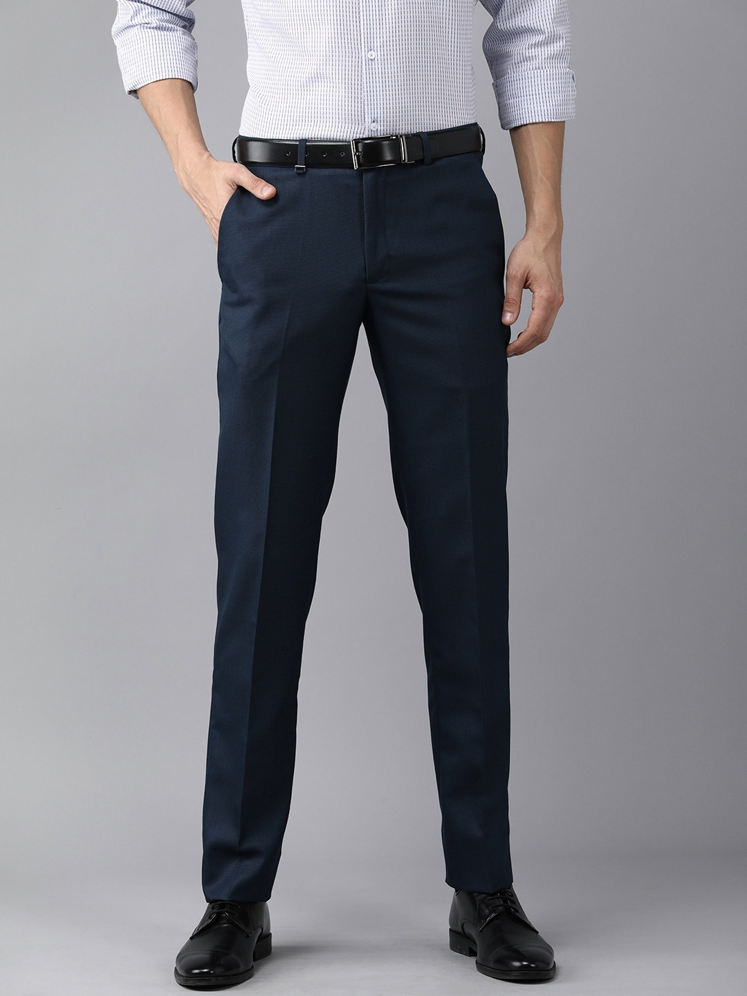 

Van Heusen Men Blue Textured Slim Fit Trousers