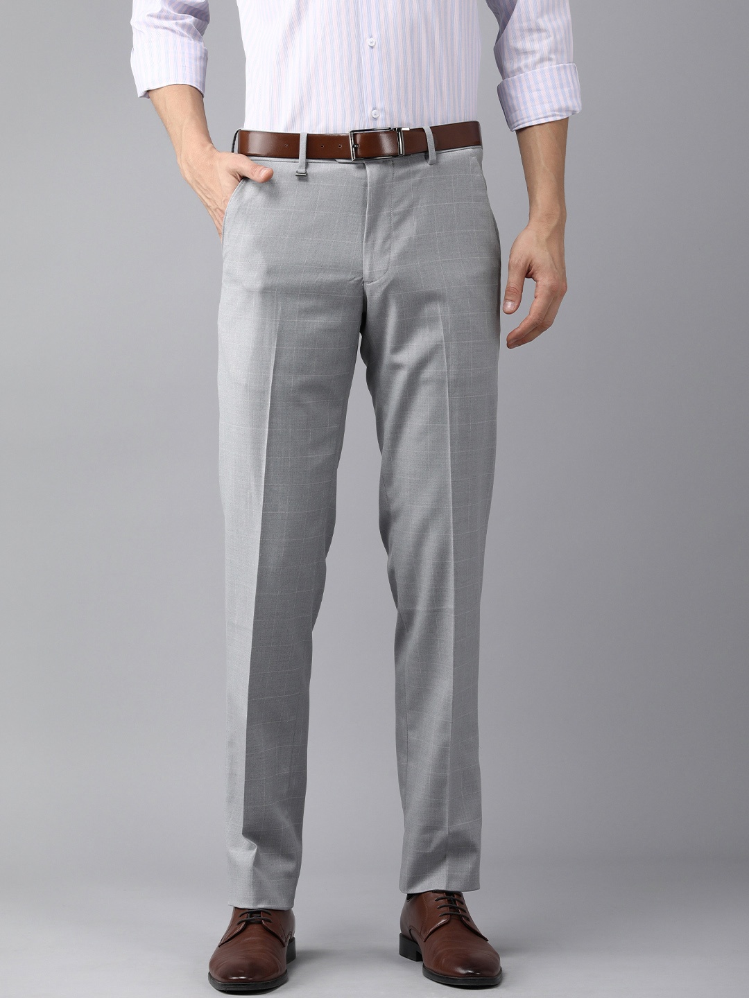 

Van Heusen Men Light Grey Solid Slim Fit Trousers