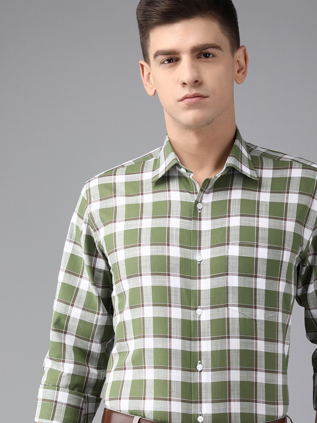 

Van Heusen Men Green & Grey Custom Fit Checked Pure Cotton Formal Shirt