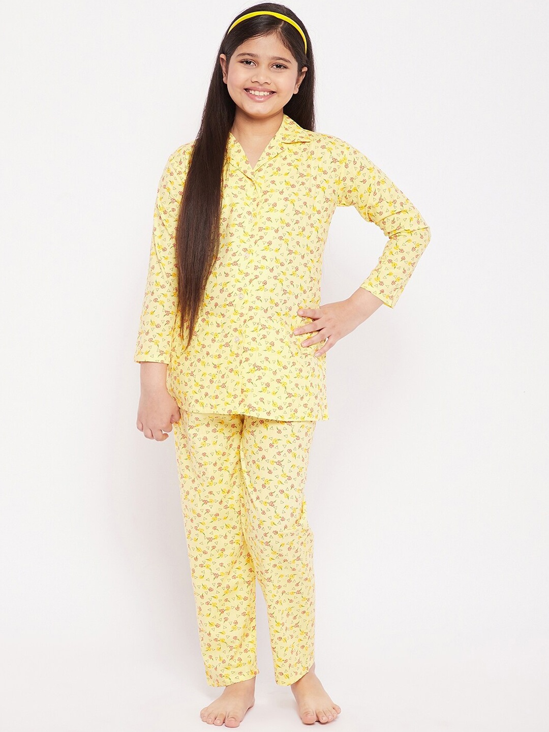 

KYDZI Girls Yellow Printed Night suit