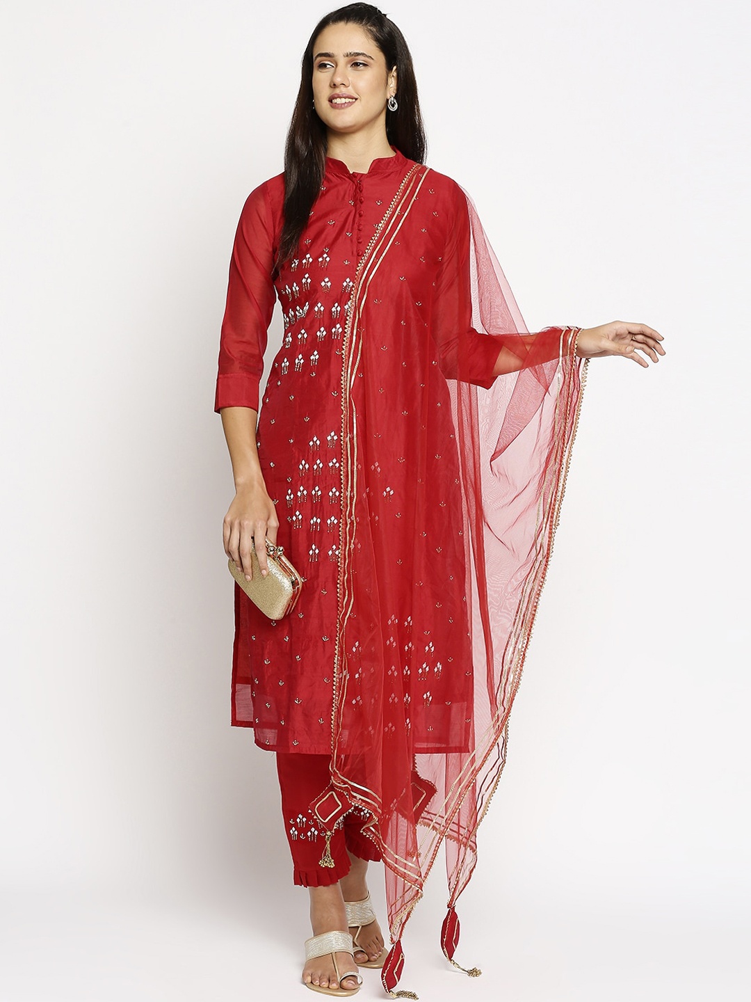 

INDYES Women Red Floral Panelled Beads and Stones Chanderi Silk Kurti with Trousers & With Dupatta