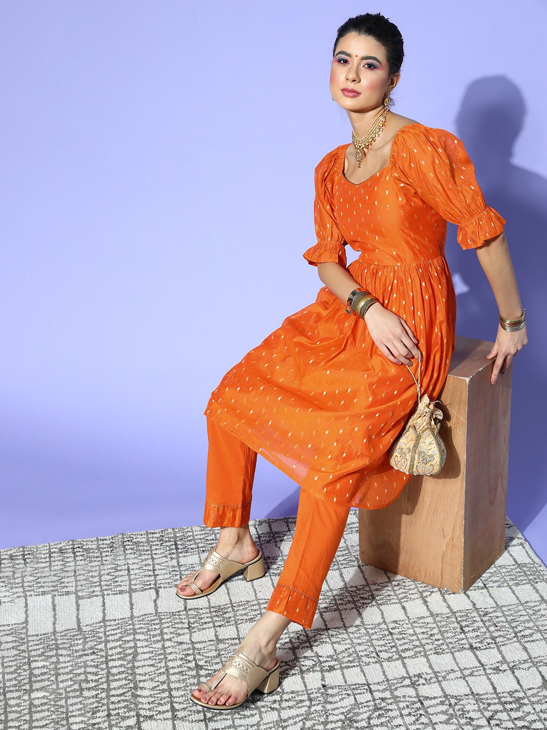 

AHIKA Woven Design Poly Chanderi Nuovo Sleeves Kurta Set, Orange