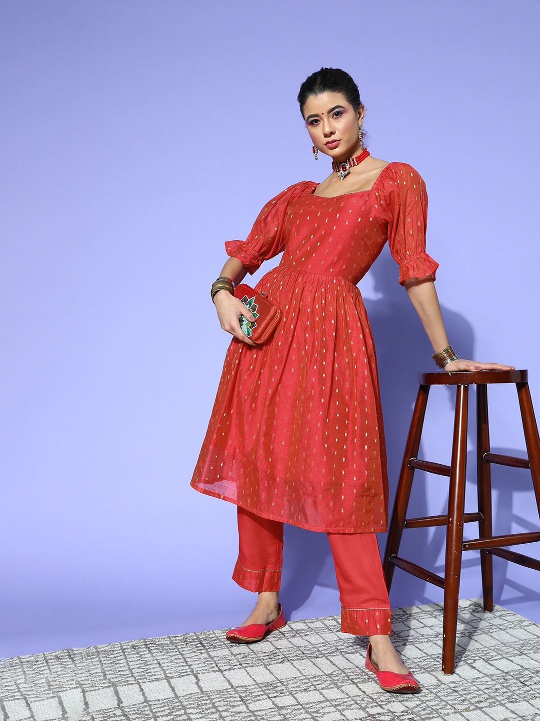 

AHIKA Woven Design Poly Chanderi Nuovo Sleeves Kurta Set, Red