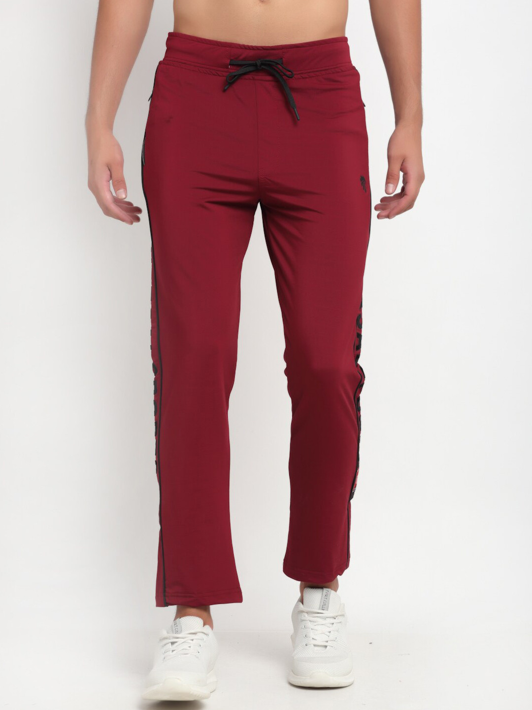 

Gallus Men Maroon Solid Dry-Fit Training Track Pants