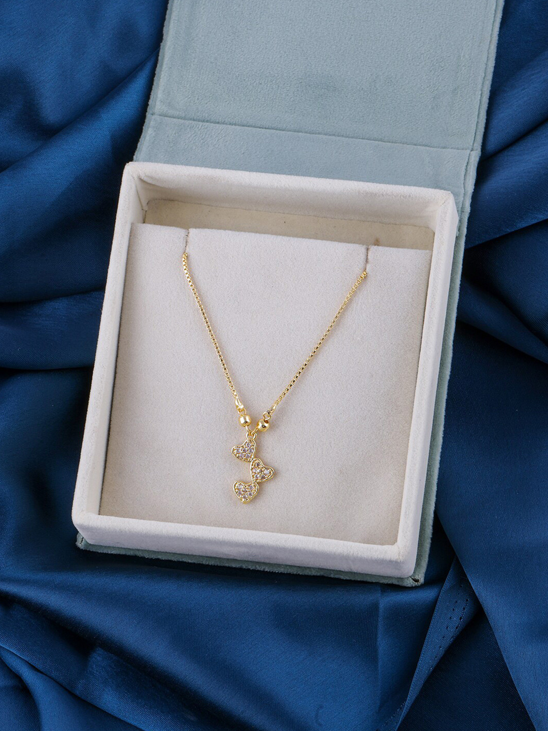 

Brandsoon Gold-Plated & White Brass Chain