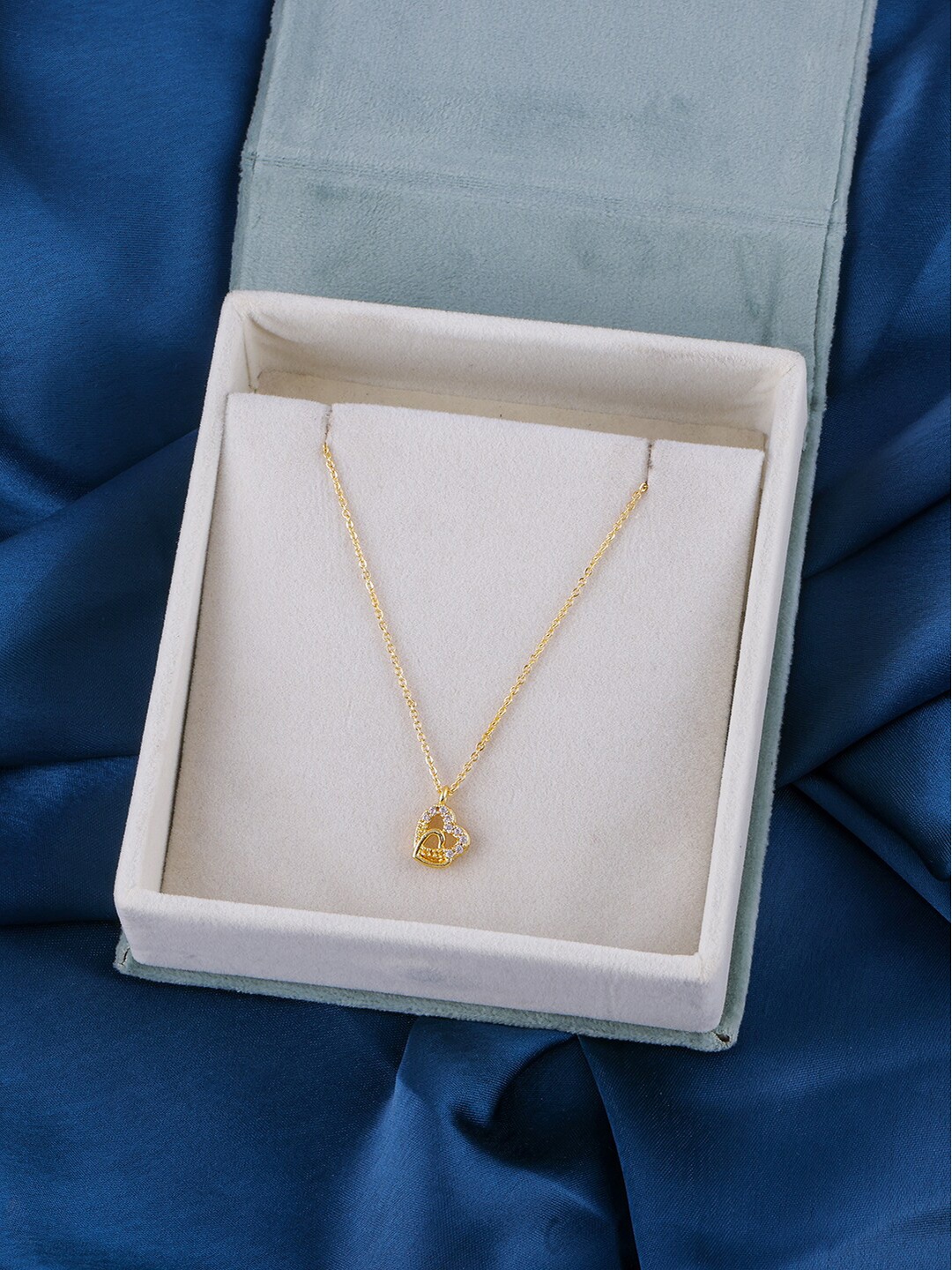 

Brandsoon Gold-Plated & White Brass Chain