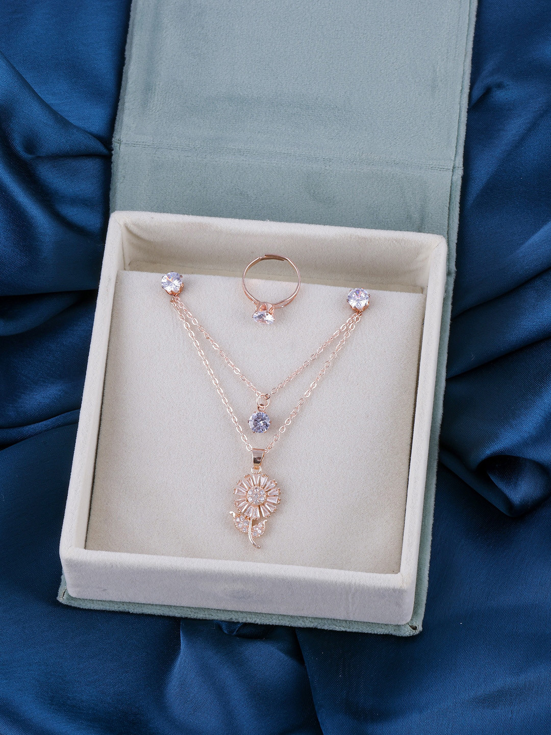

Brandsoon Women Rose Gold Plated Layered Jewellery Set