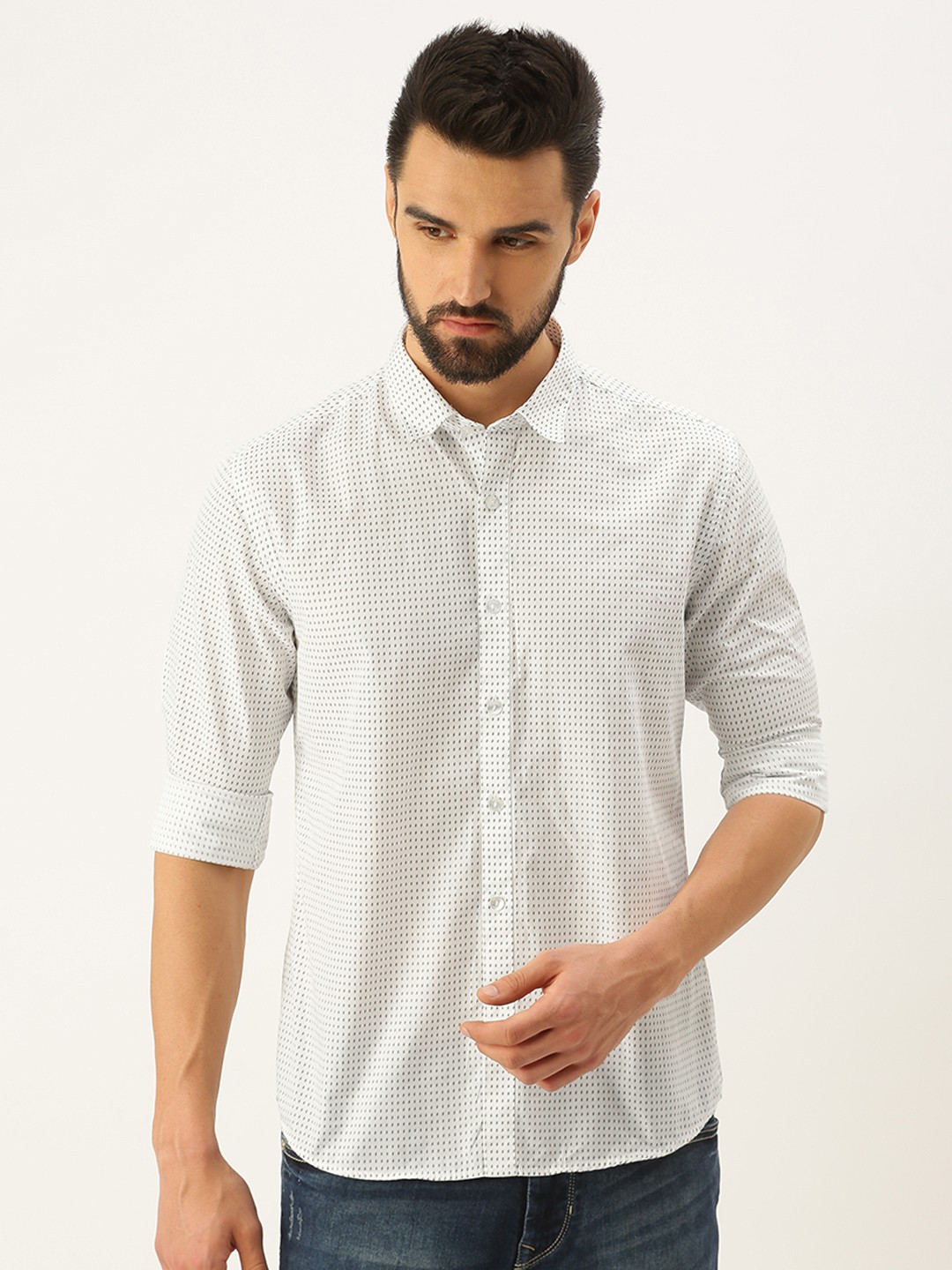 

Flying Machine Men White & Blue Micro Ditsy Print Casual Shirt