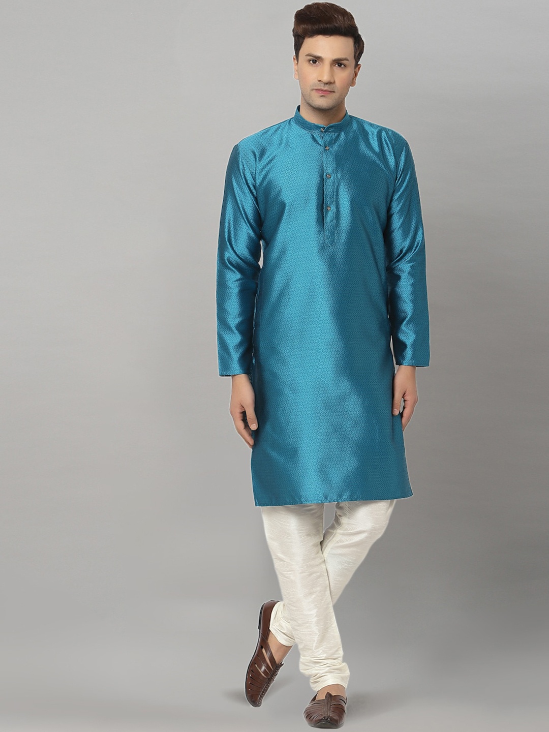 

NEUDIS Men Blue Dupion Silk Self-Designed Straight Kurta & Churidar Set, Turquoise blue