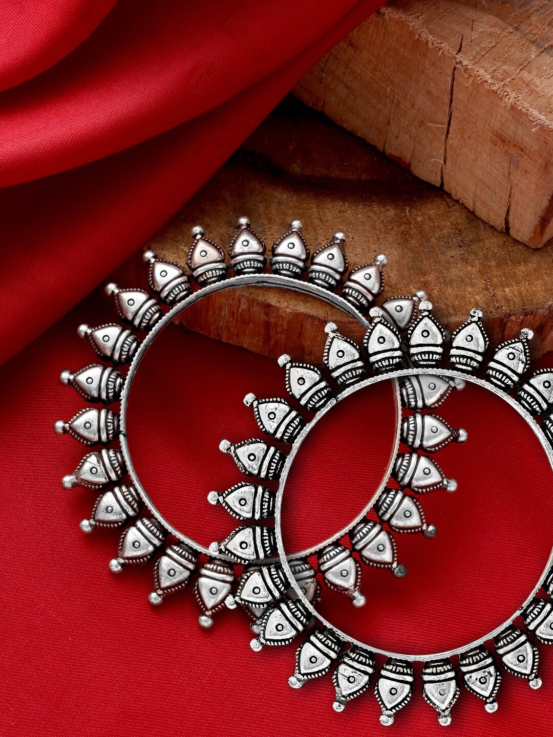 

Yellow Chimes Set Of 2 Oxidised Silver-Plated Bangles
