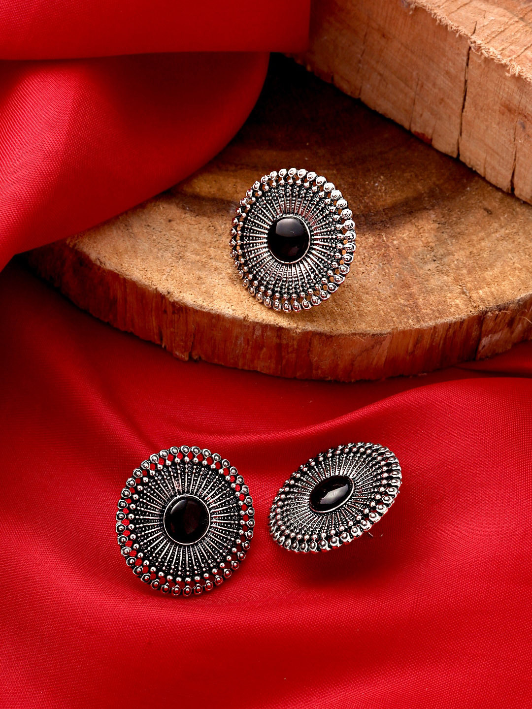 

Yellow Chimes Silver-Plated Oxidised Studs Earrings & Ring set