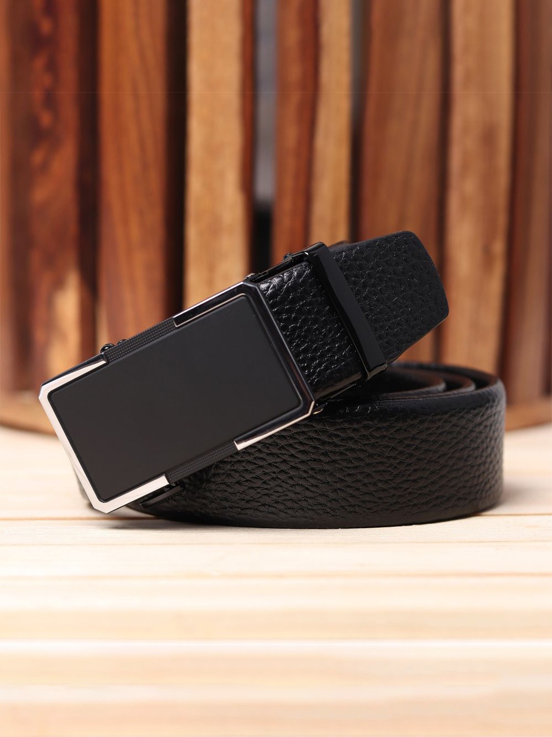 

Kastner Men Black Textured Artificial Leather Belt