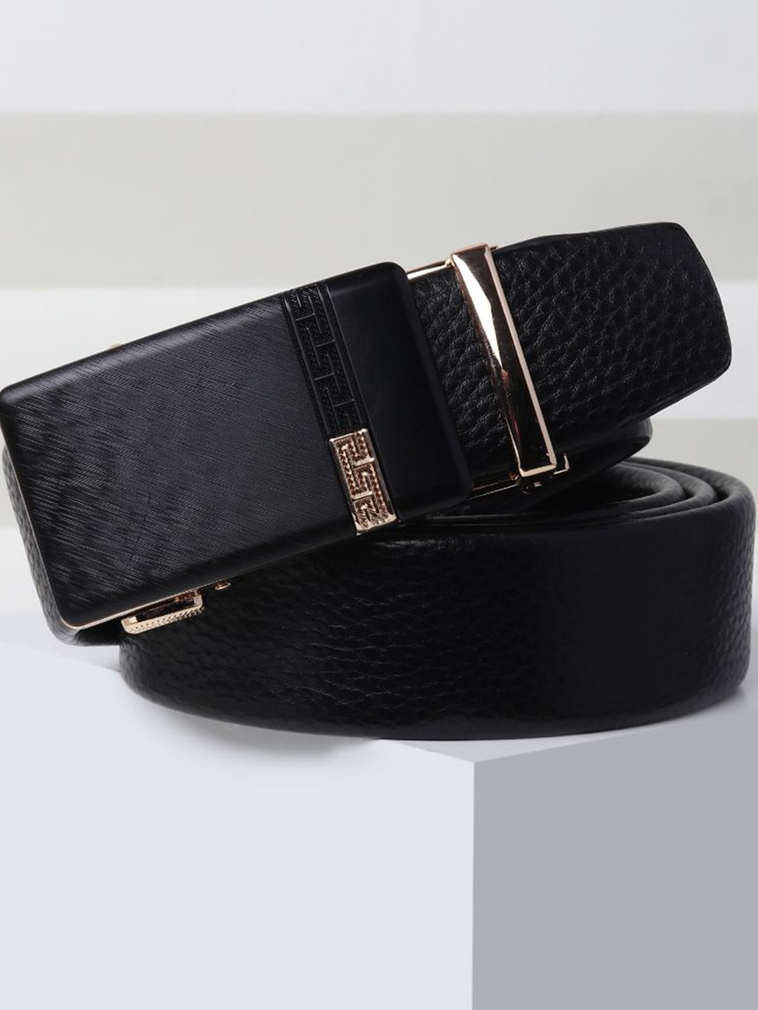 

Kastner Men Black Textured Belt