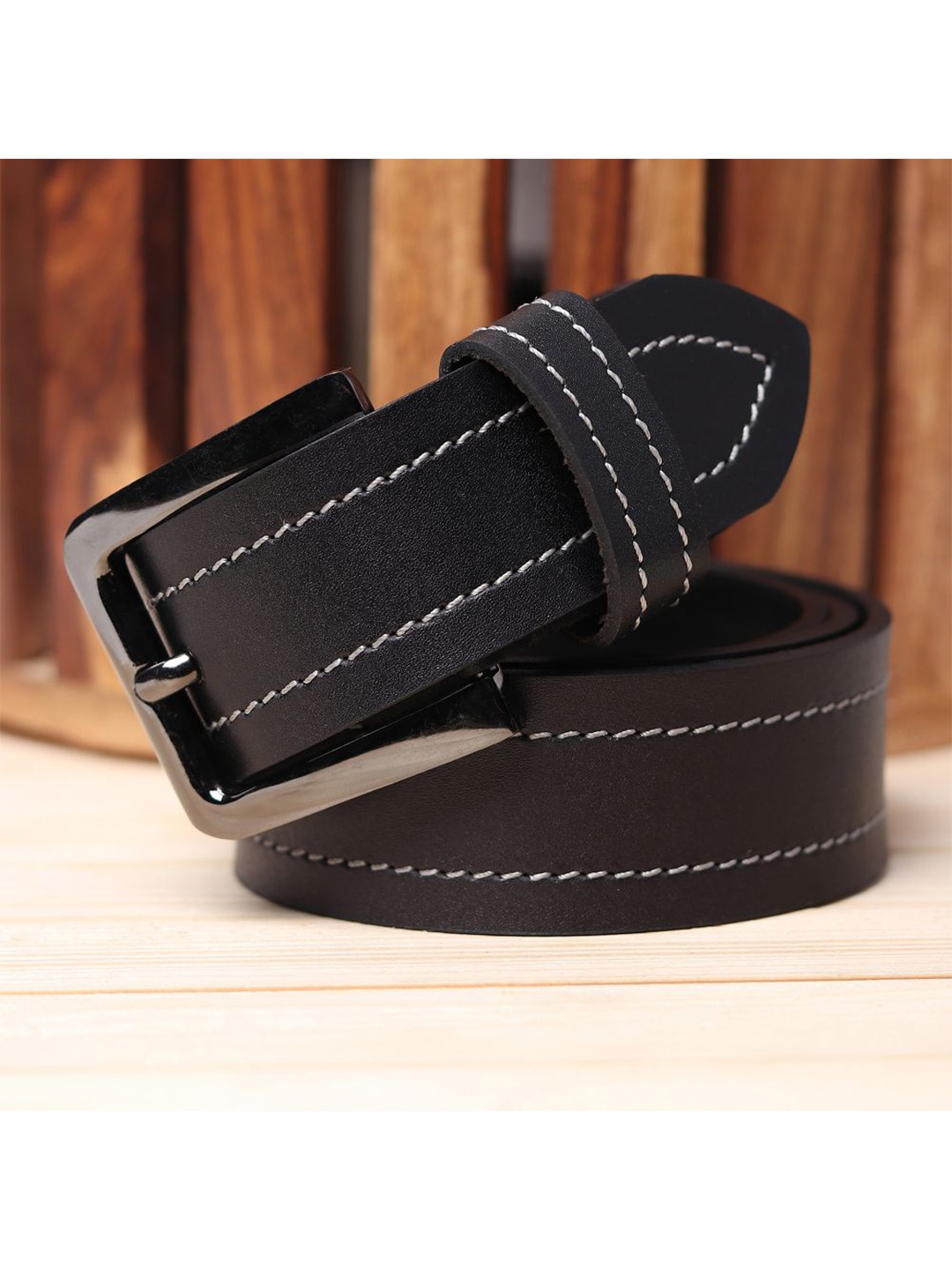 

Kastner Men Black Textured Belt