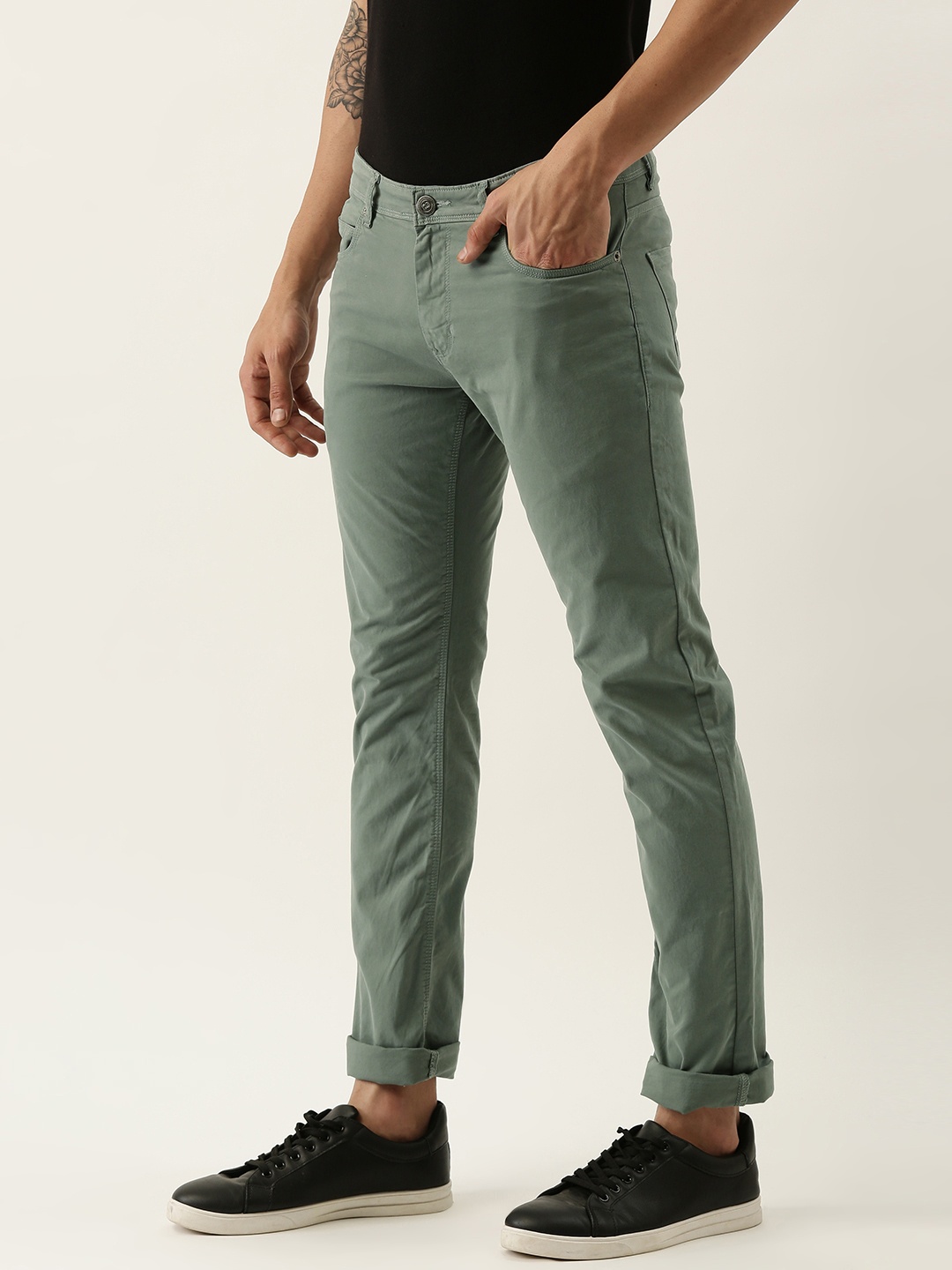 

Peter England Casuals Men Green Skinny Fit Trousers