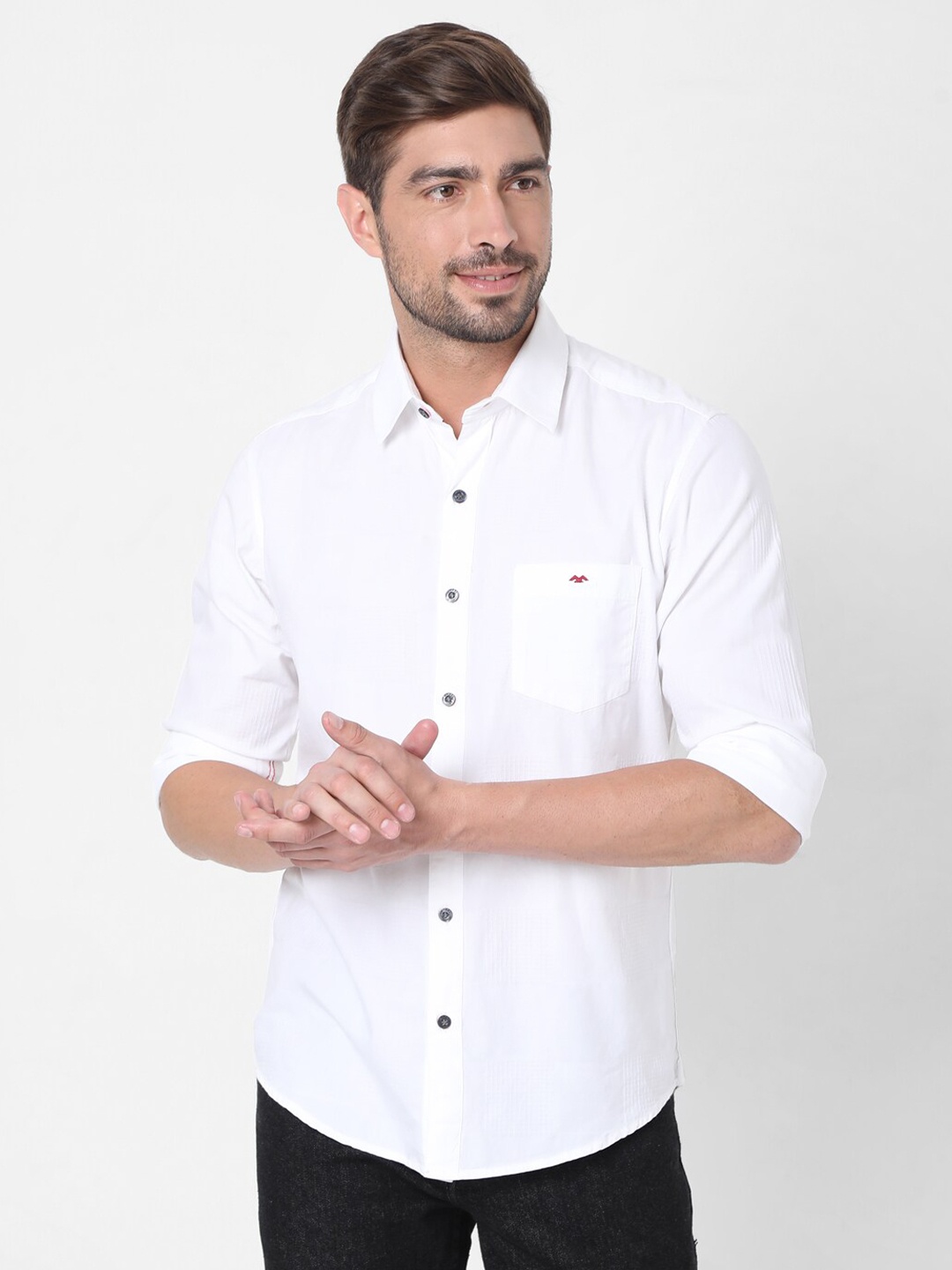 

Mufti Men Off White Slim Fit Pure Cotton Casual Shirt