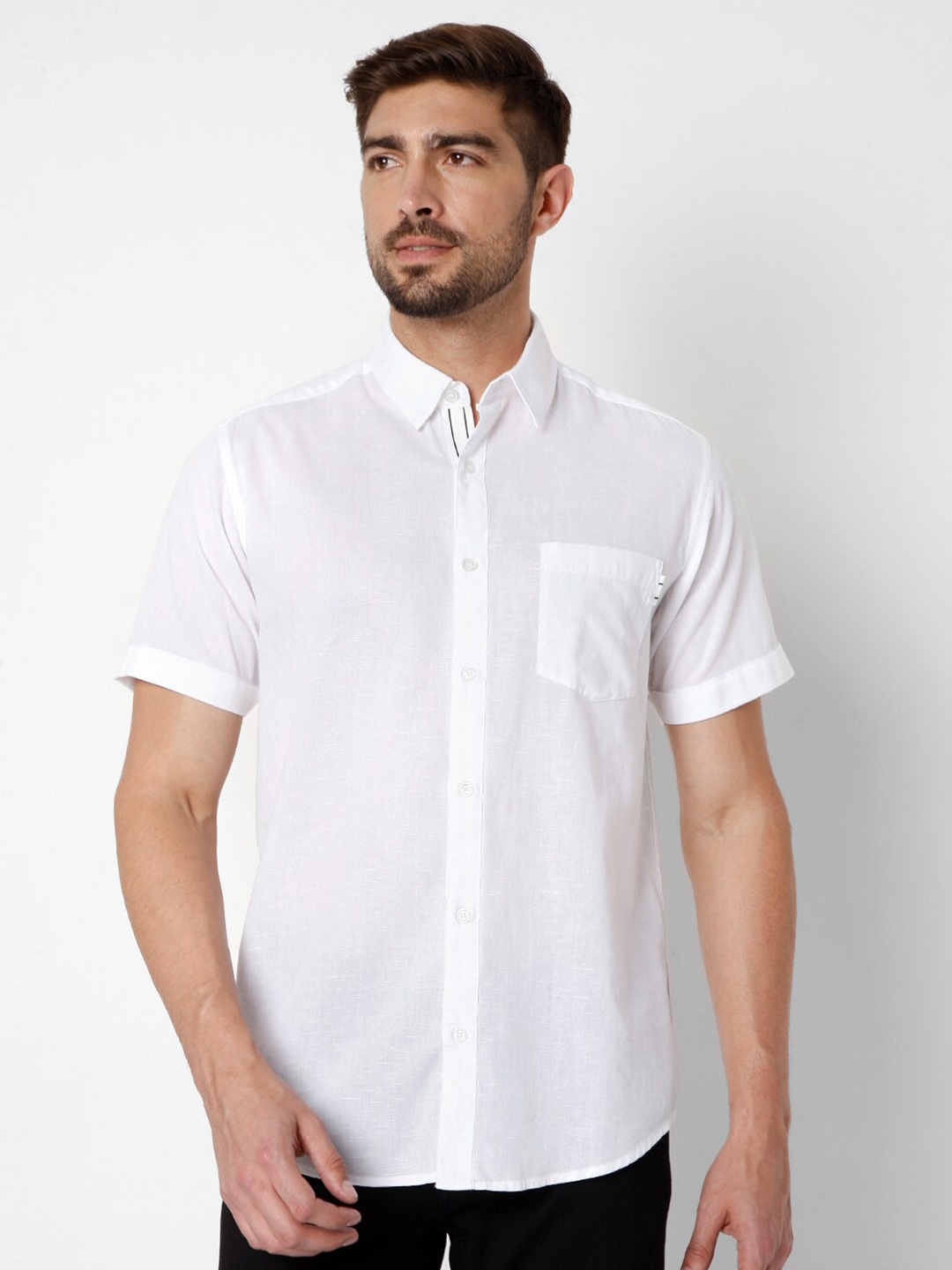 

Mufti Men Off White Slim Fit Cotton Casual Shirt