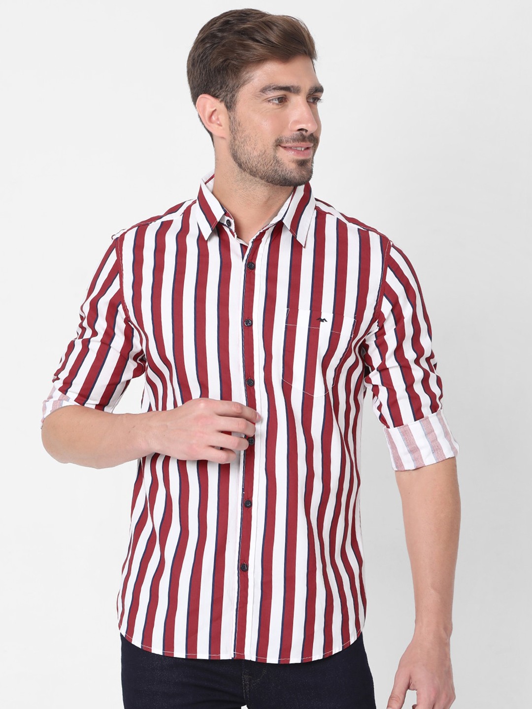 

Mufti Men White Slim Fit Striped Cotton Casual Shirt