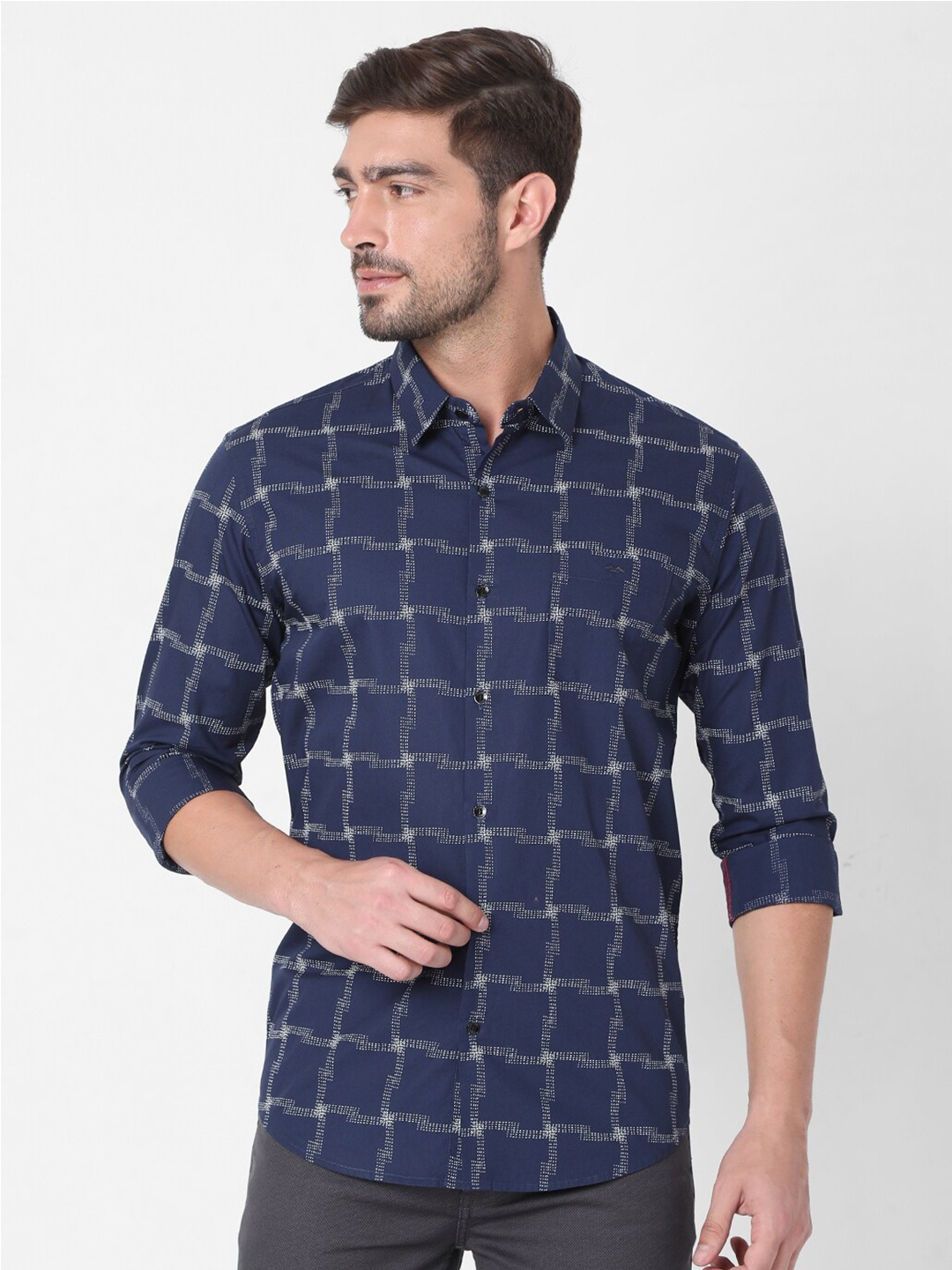 

Mufti Men Navy Blue Slim Fit Windowpane Checked Casual Cotton Shirt