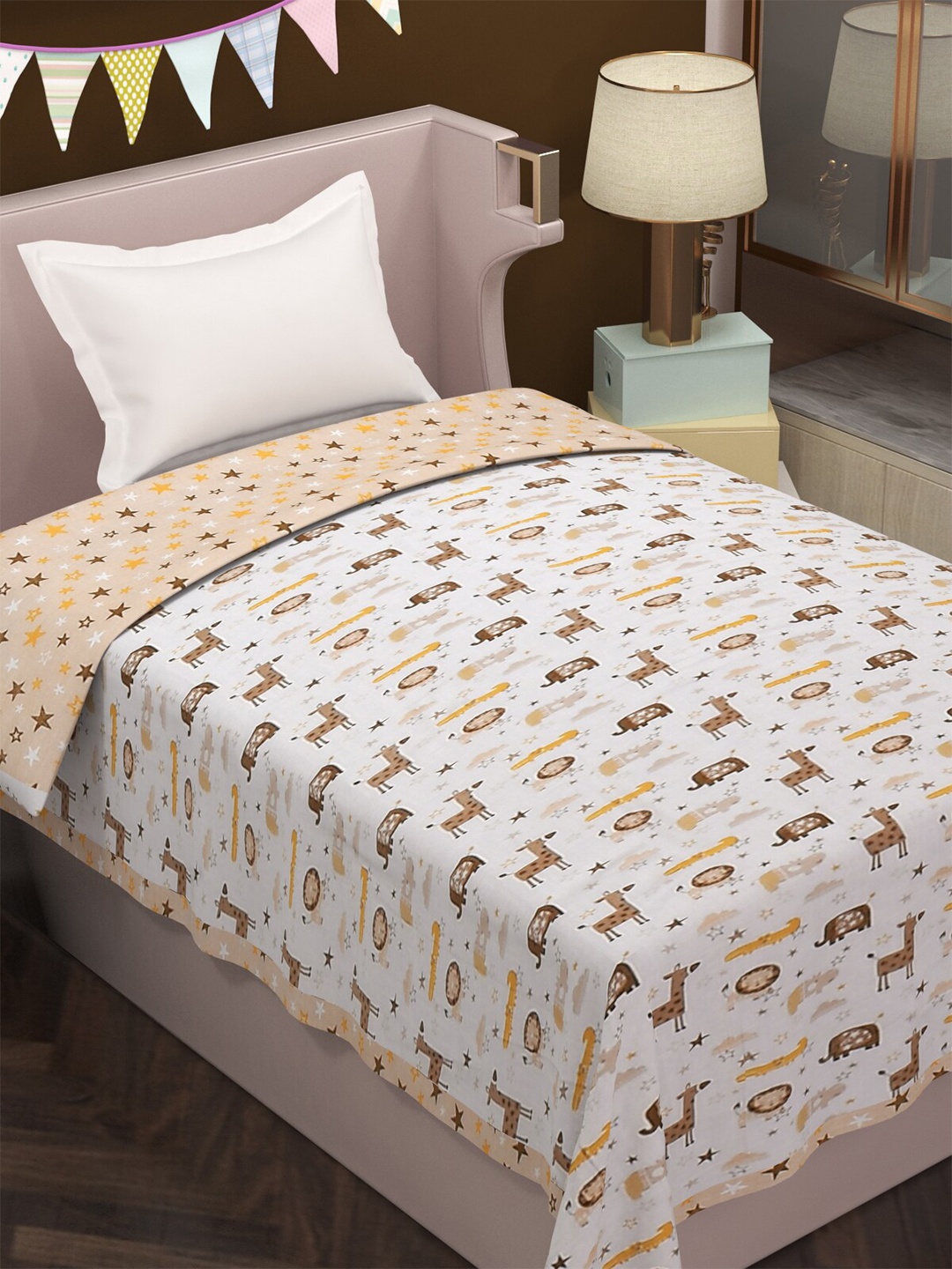 

Florida Beige & Yellow Cartoon Characters AC Room 120 GSM Single Bed Dohar