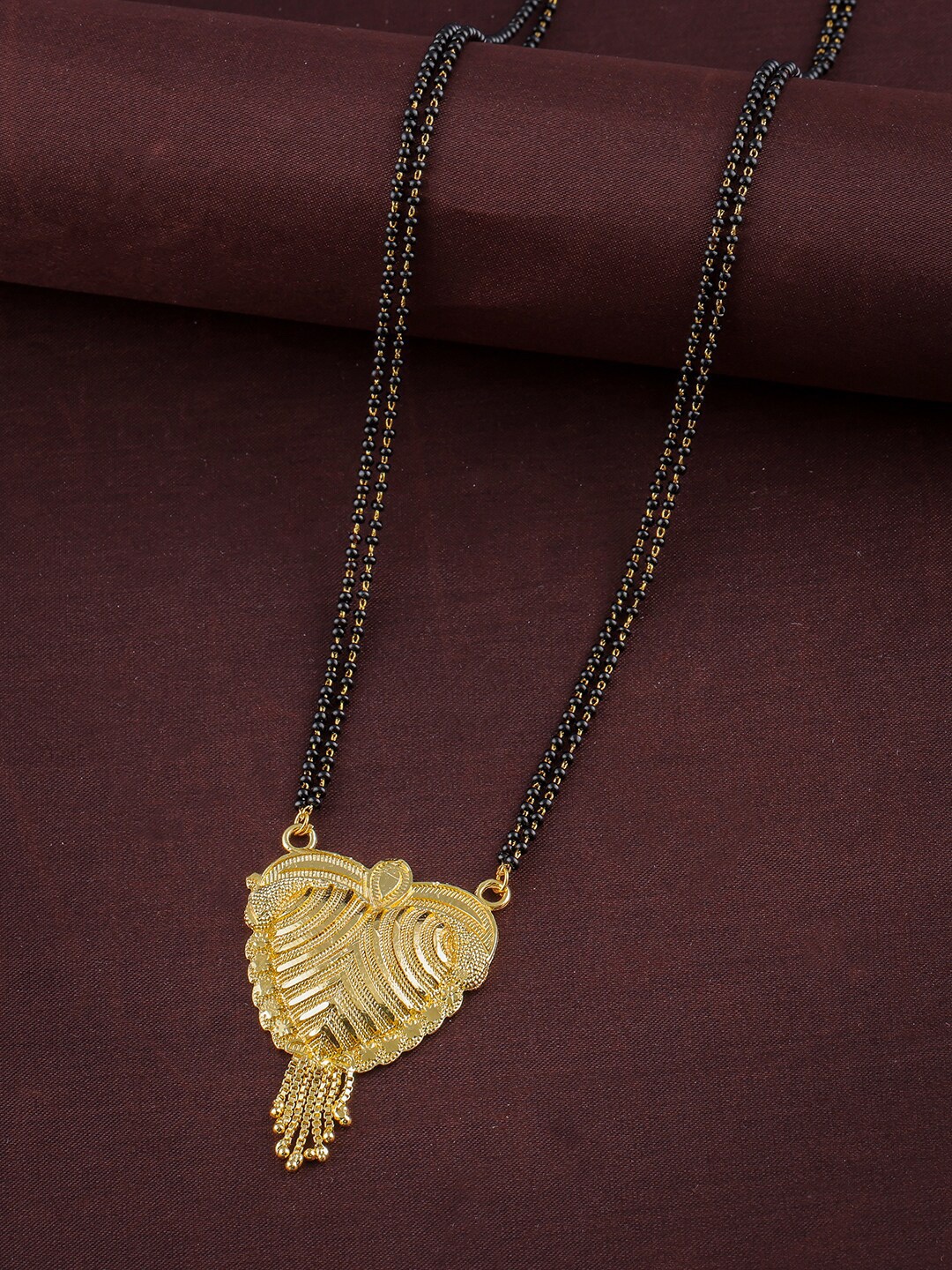 

Brandsoon Gold-Plated Stone-Studded & Beaded Mangalsutra