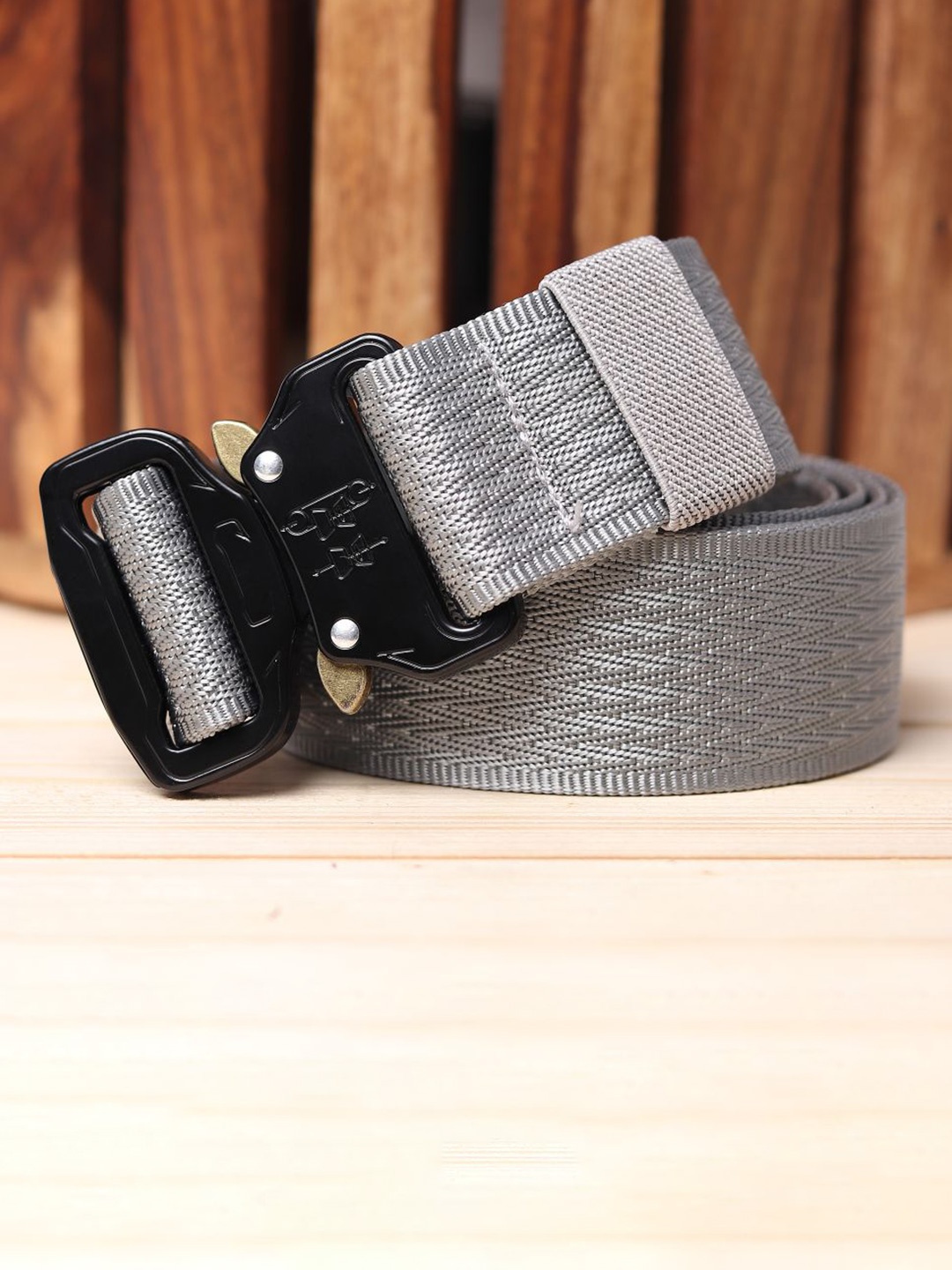 

Kastner Men Silver-Toned Textured Belts